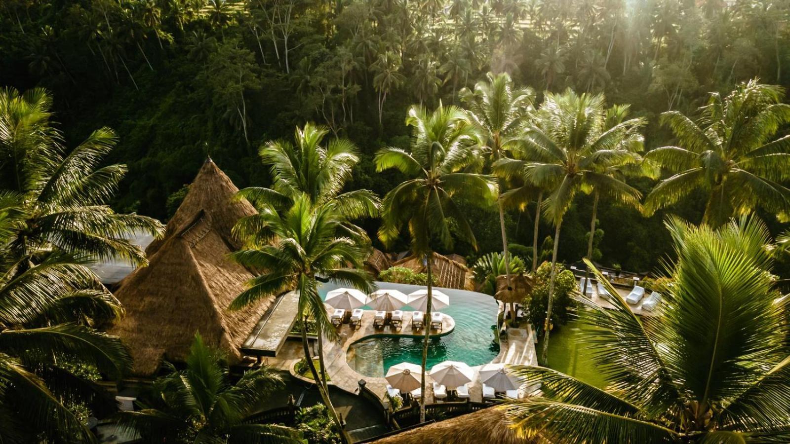 Cascades Suites Убуд Экстерьер фото